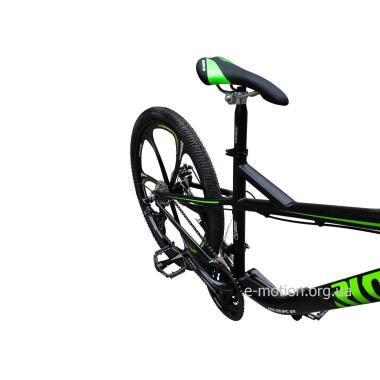 Велосипед RIOT на литих дисках 26" / рама 18" чорно-зелений